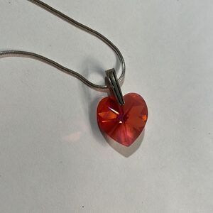 Pink heart necklace iridescent